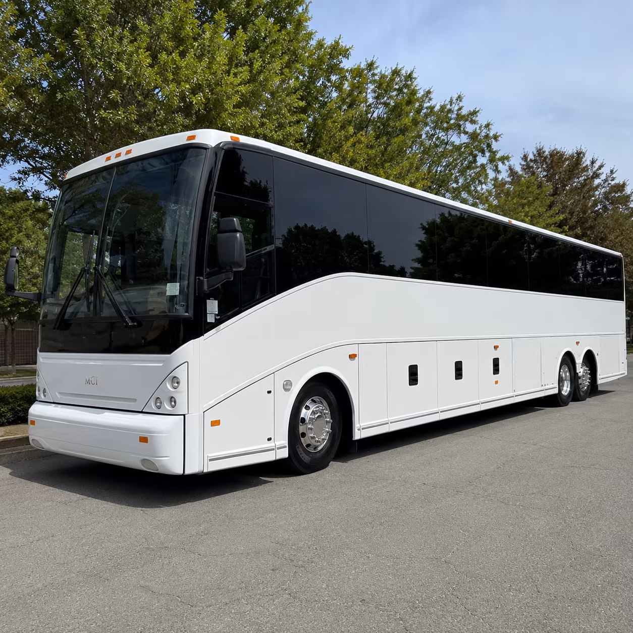 charter buses for hartford area museum and science center field trips