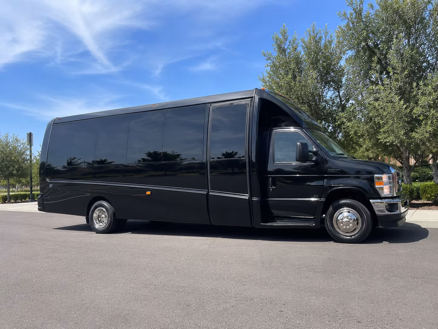 find the perfect transportation for your next private event 2