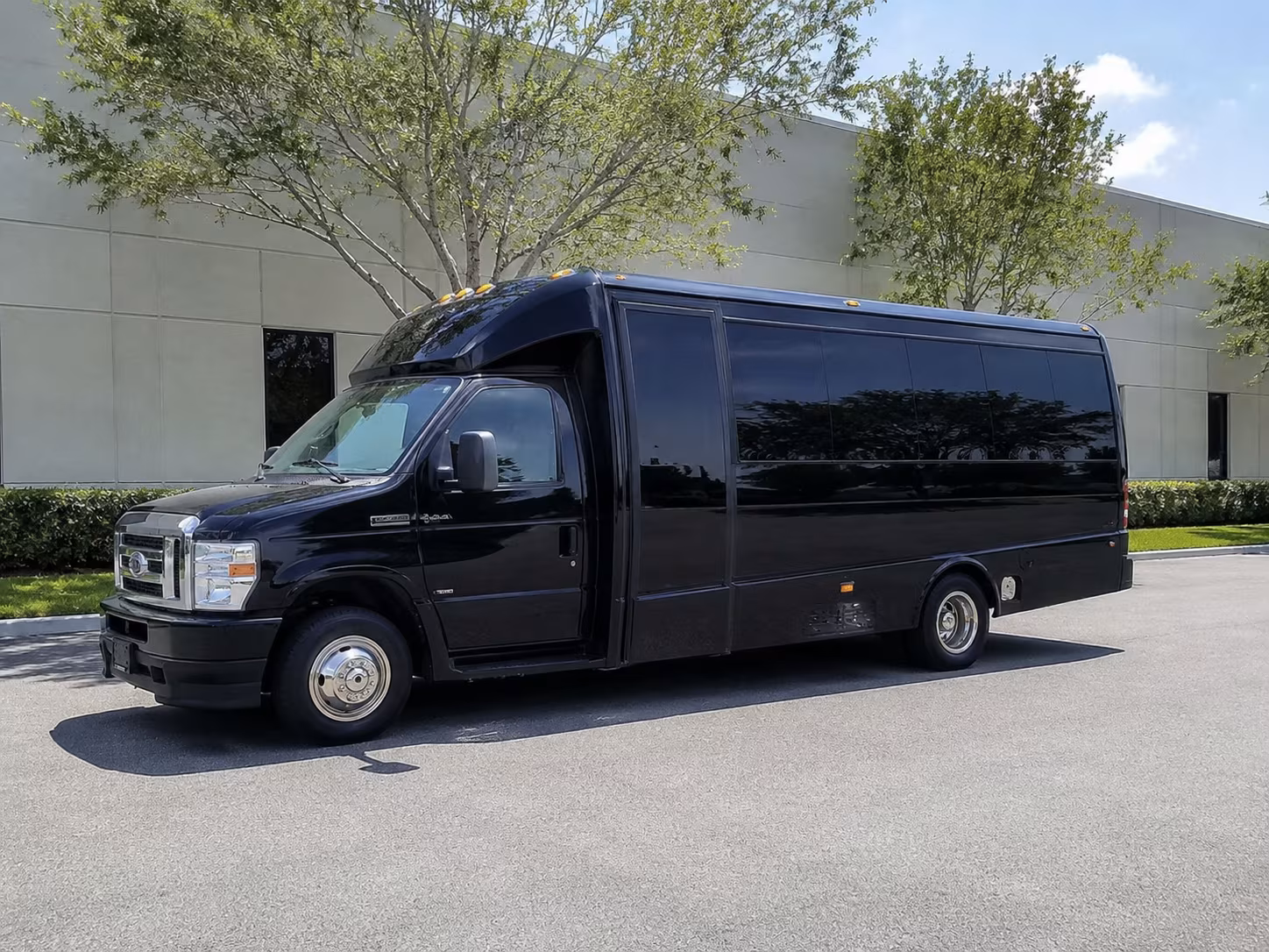find the perfect transportation for your next private event 3