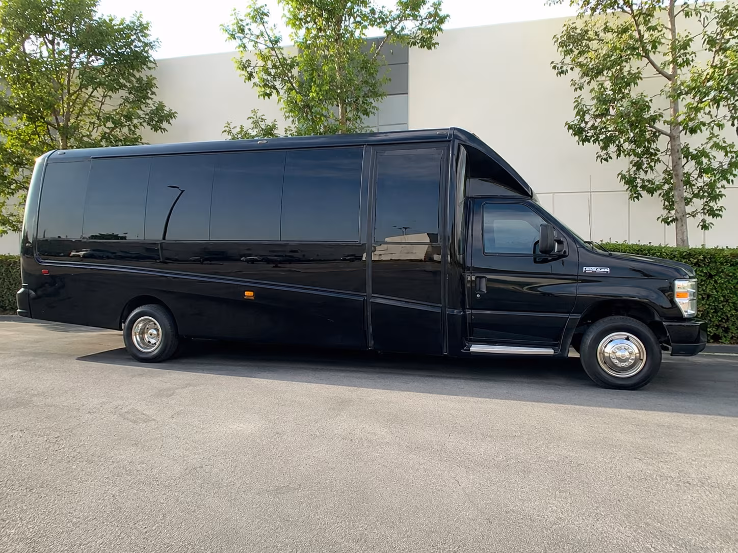 find the perfect transportation for your next private event 4
