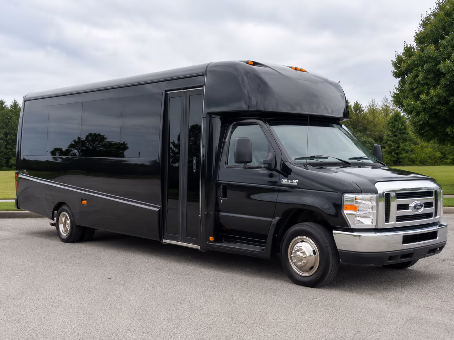 group transportation buses for west hartford youth and amateur sports teams