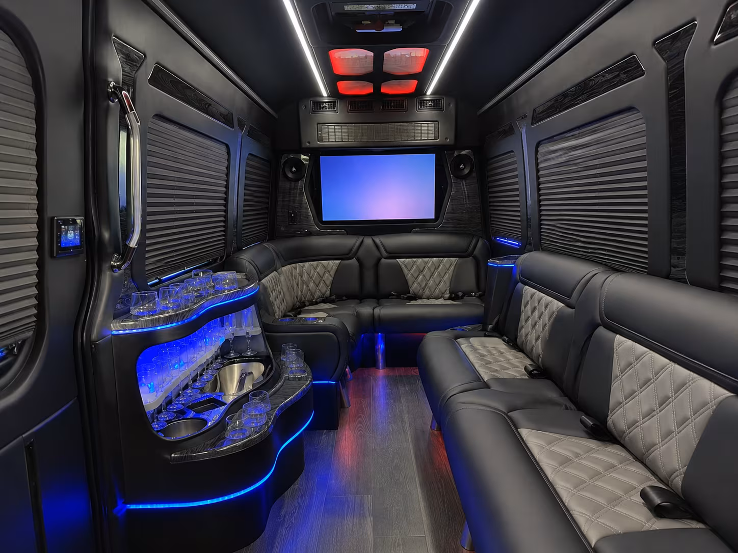 overnight bus trips from west hartford to washington d c