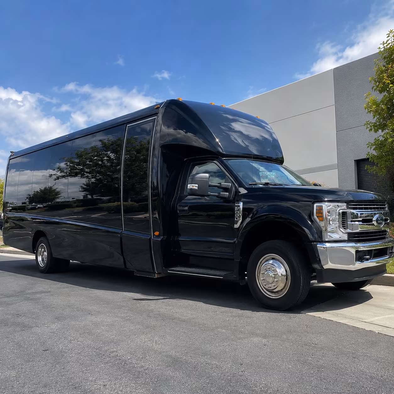 shuttle buses for wedding guests between west hartford hotels and venues