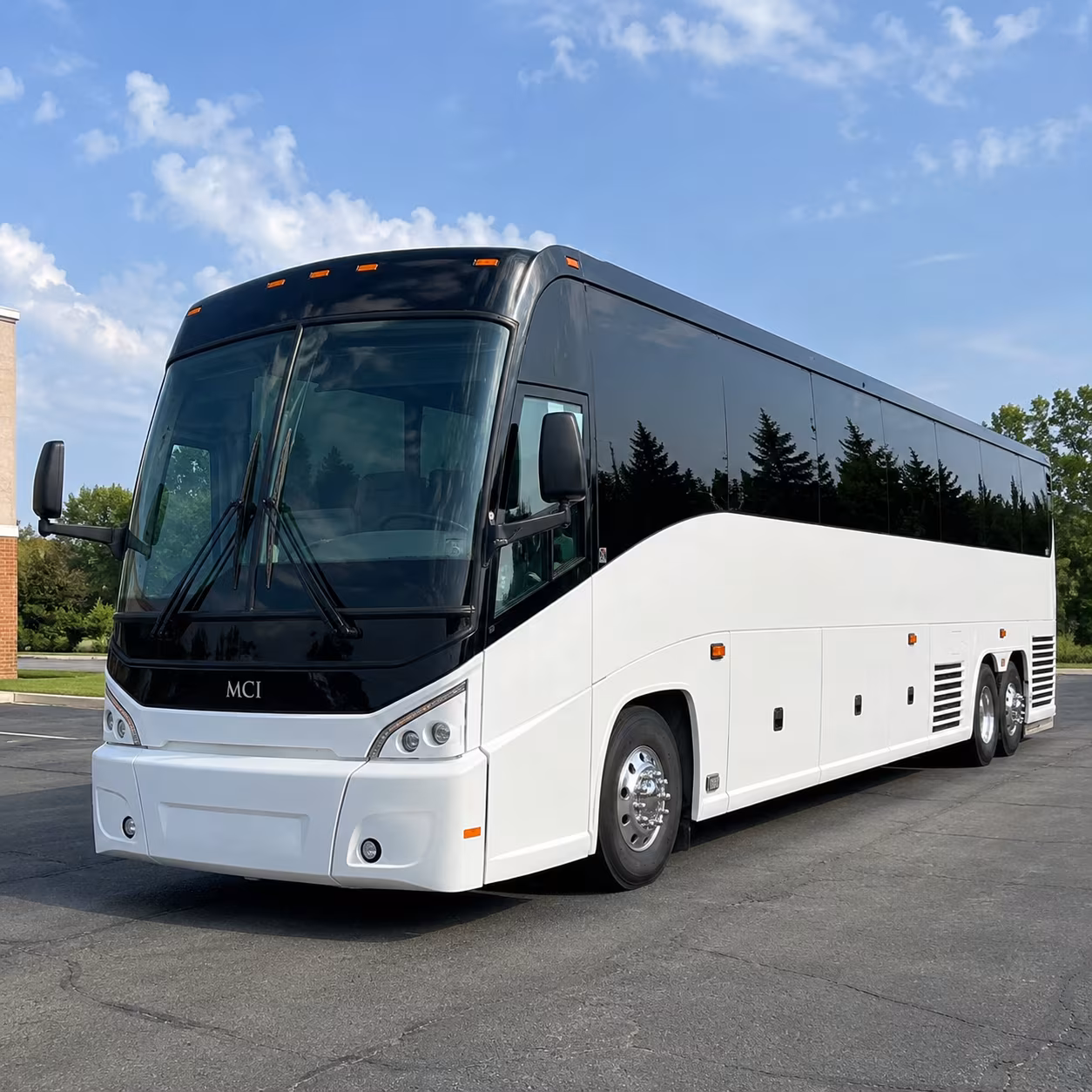 shuttle buses for west hartford s business parks and corporate campuses