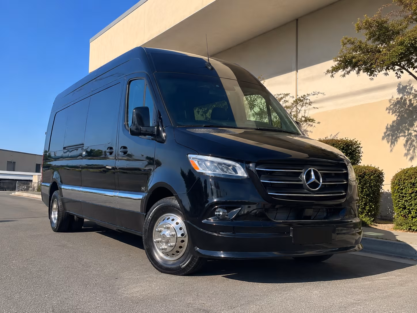 sprinter vans and minibuses for small executive groups in west hartford