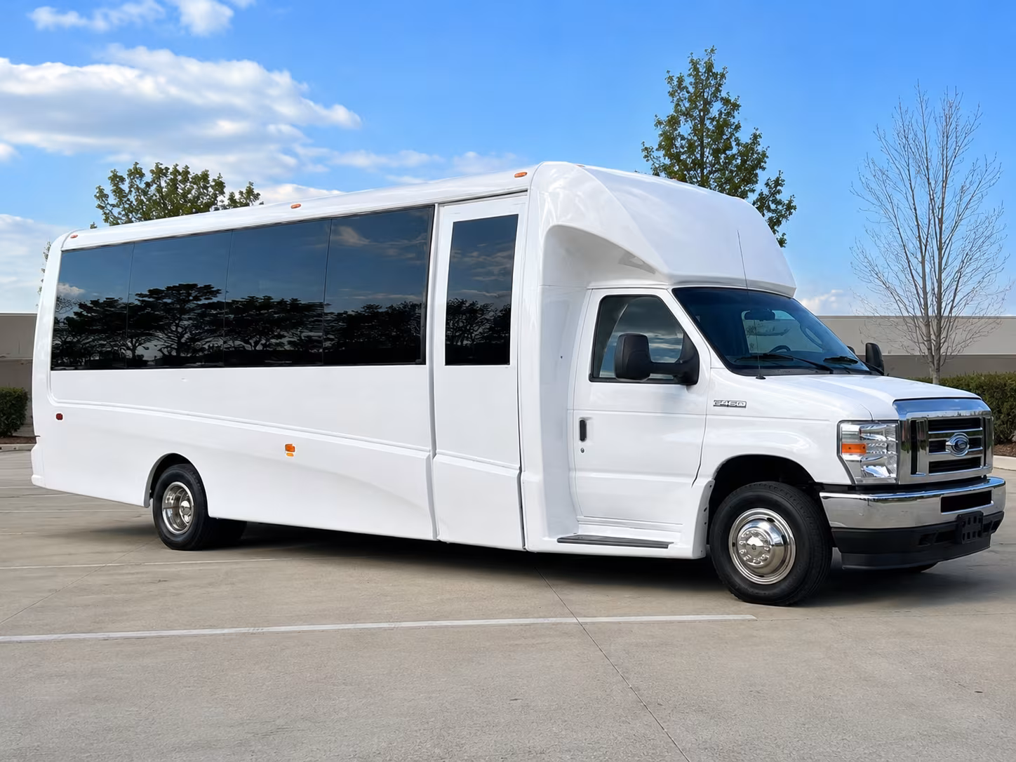 wedding buses and shuttle services for west hartford celebrations