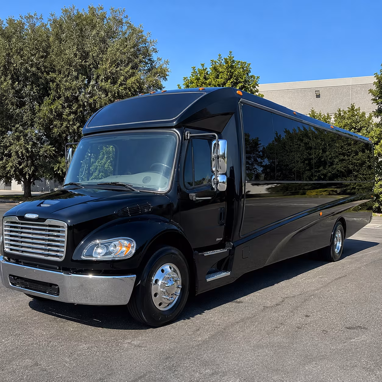 west hartford 15 passenger minibus