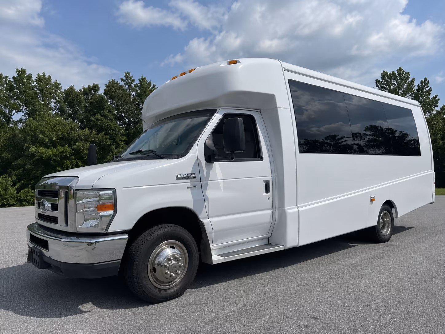 west hartford concert live event party bus rental