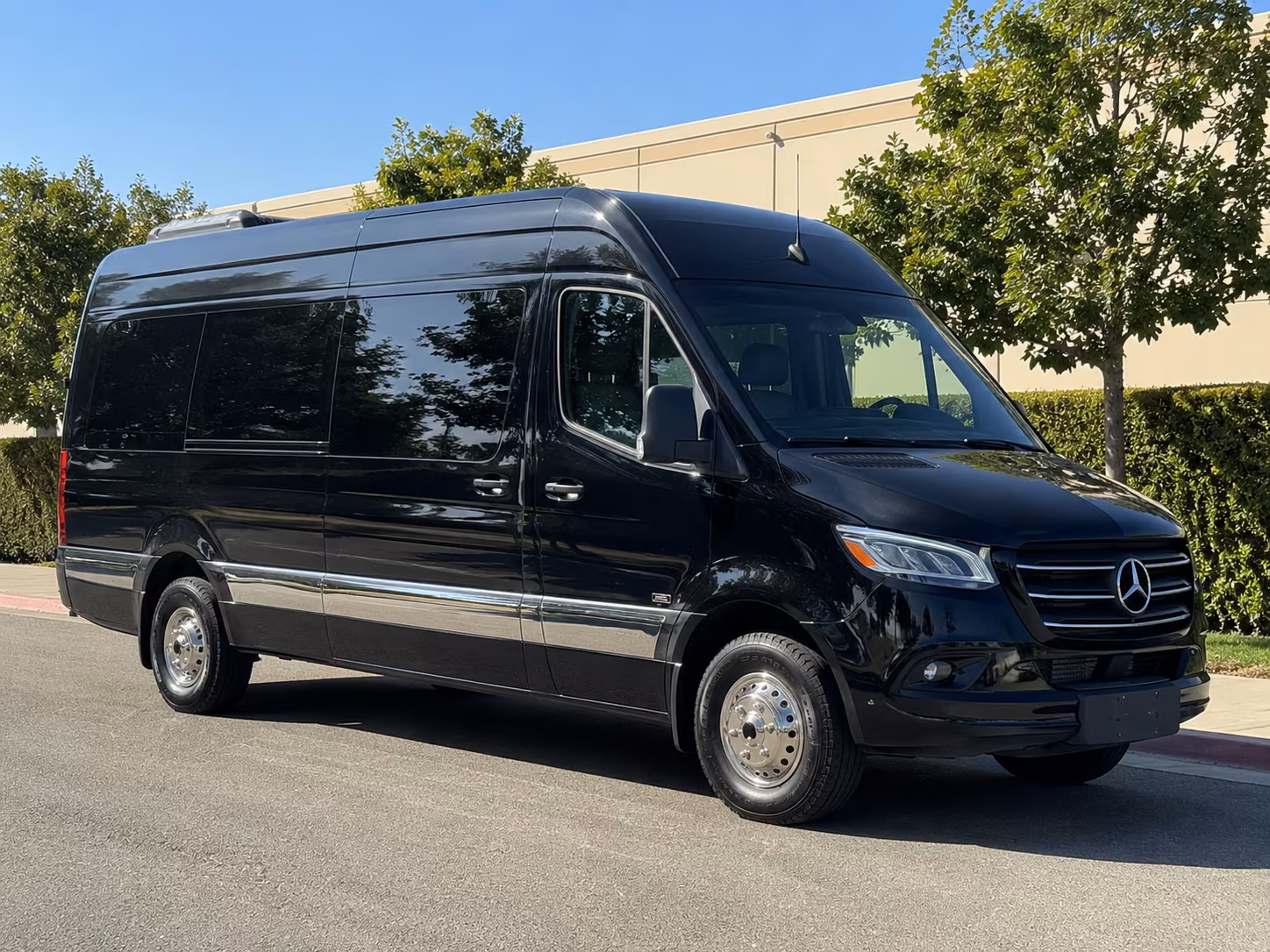 west hartford long distance transportation onboard seating